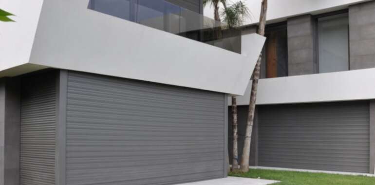 Roller Shutters: Benefits and Uses